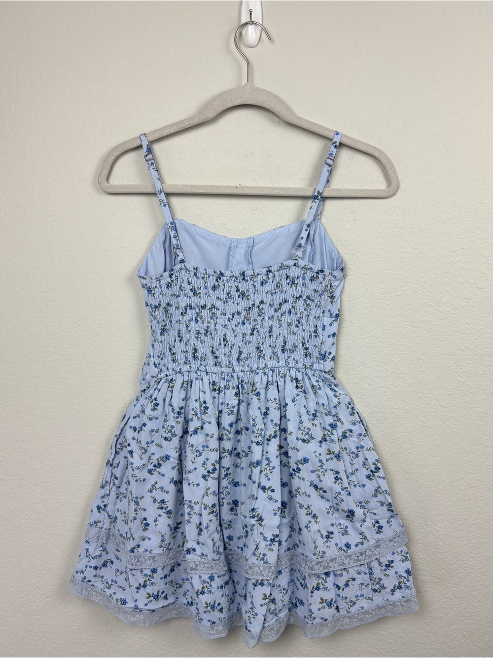 Hollister Blue Floral Lace Tiered Mini Dress Cottagecore Romantic Coquette S - Picture 6 of 12